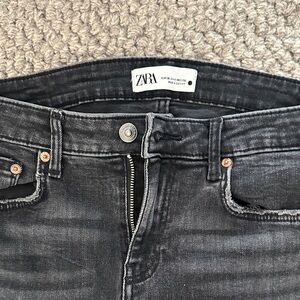 Zara Black Denim Rae Hem Skinny Jeans